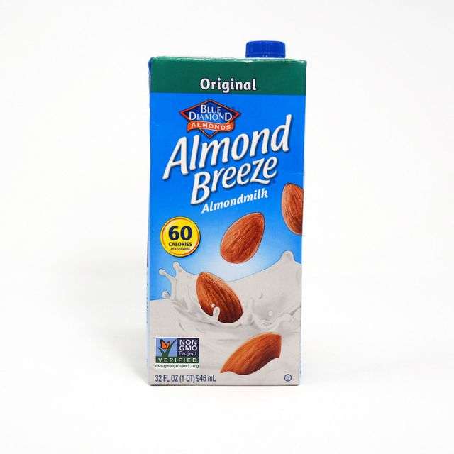 Blue Diamond Original Almond Breeze Almond Milk 32 Fl Oz-208-508-01
